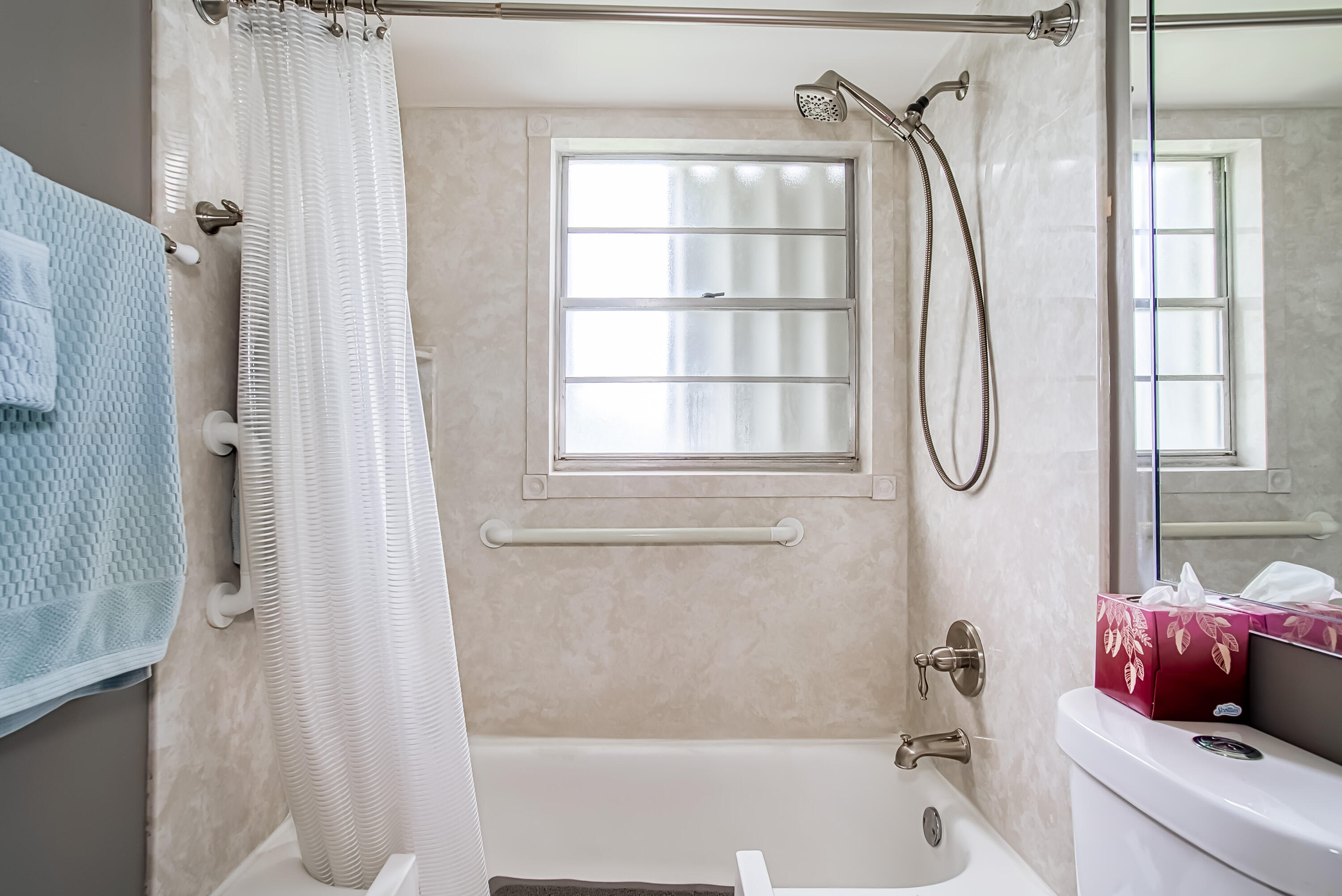 MANSFIELD AT CENTURY VILL - Residential