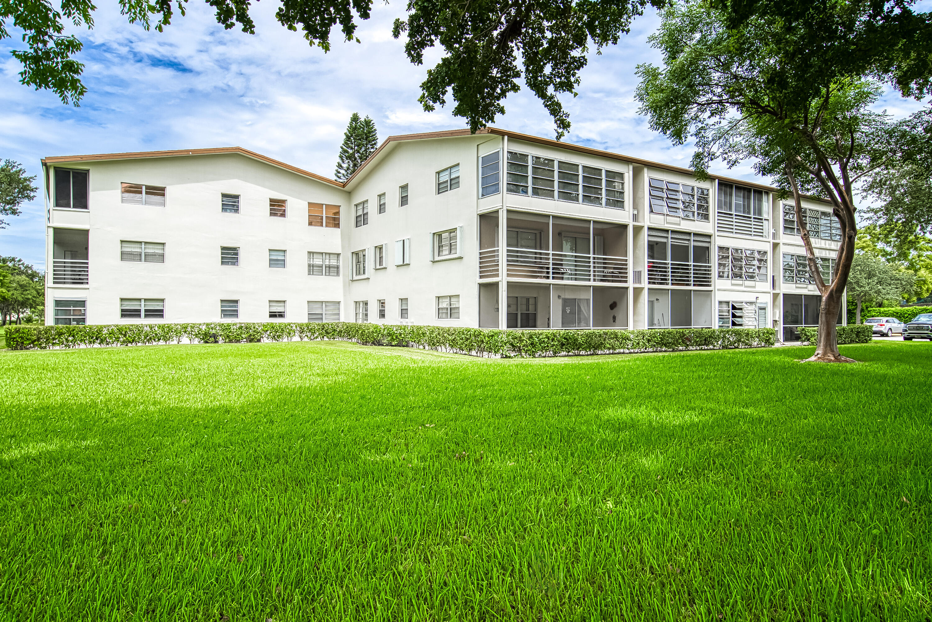 MANSFIELD AT CENTURY VILL - Residential