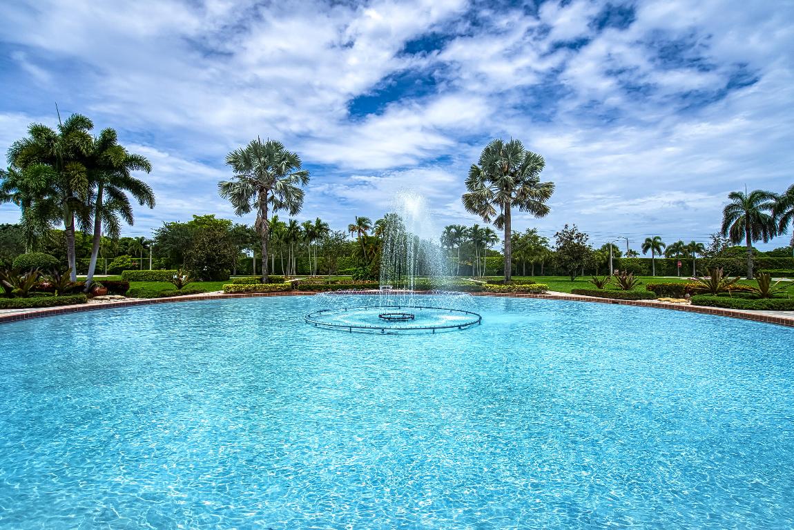 MANSFIELD AT CENTURY VILLAGE CONDO - Residential