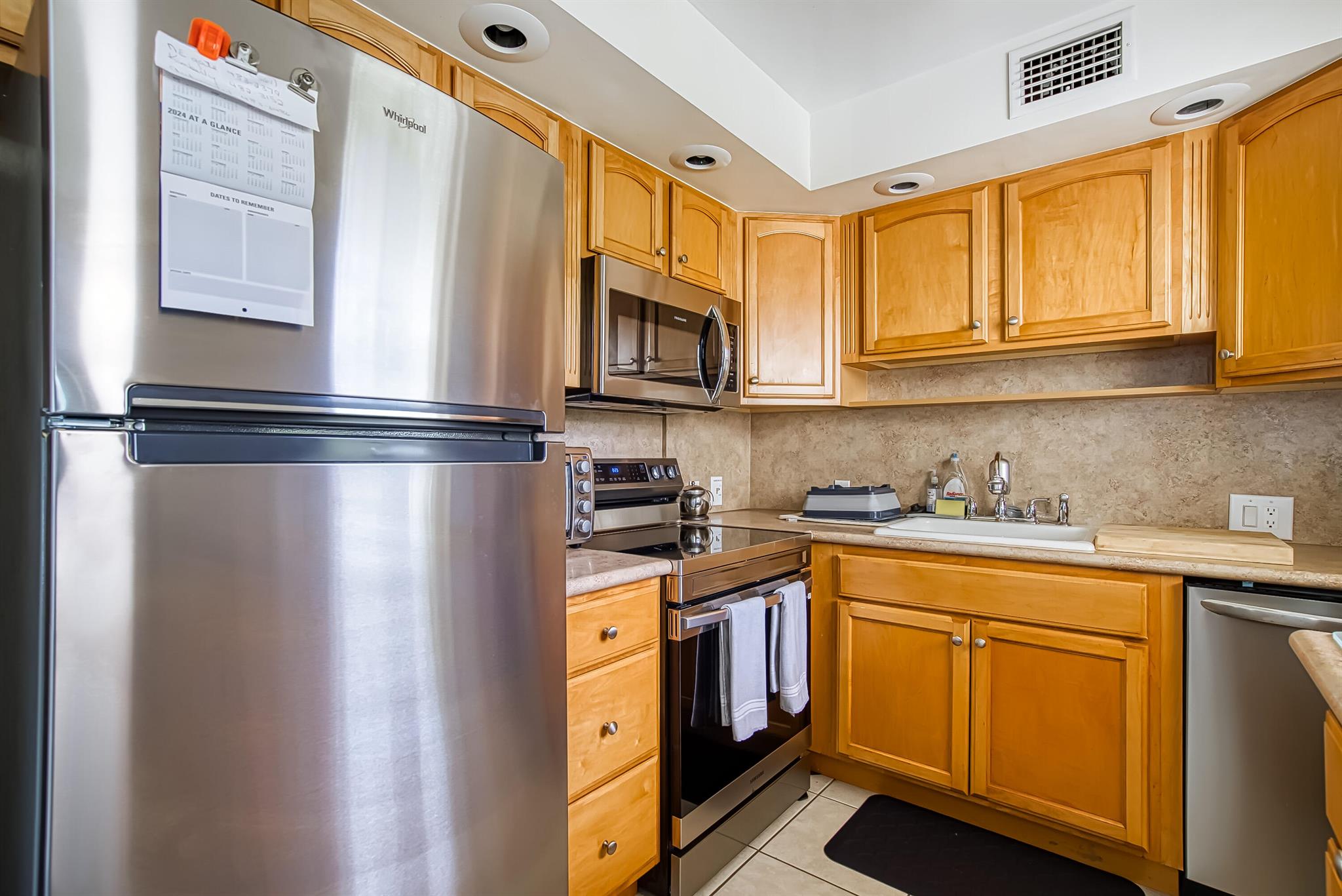 MANSFIELD AT CENTURY VILLAGE CONDO - Residential