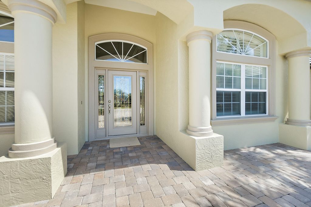 Photo of 80 Longview Way Way N, Palm Coast, FL 32137 (MLS # B26010276)