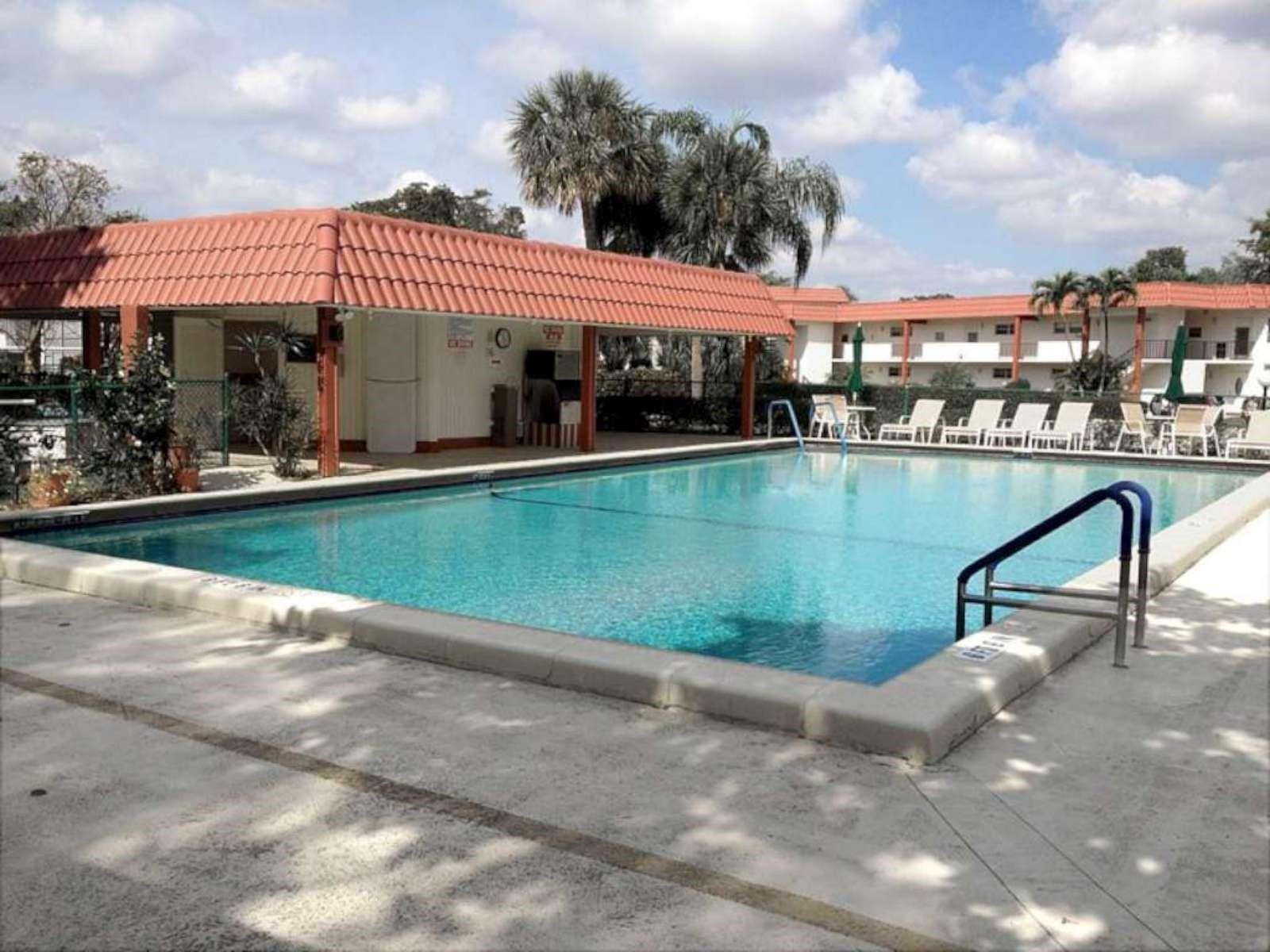 Hollybrook Golf & Tennis - Residential