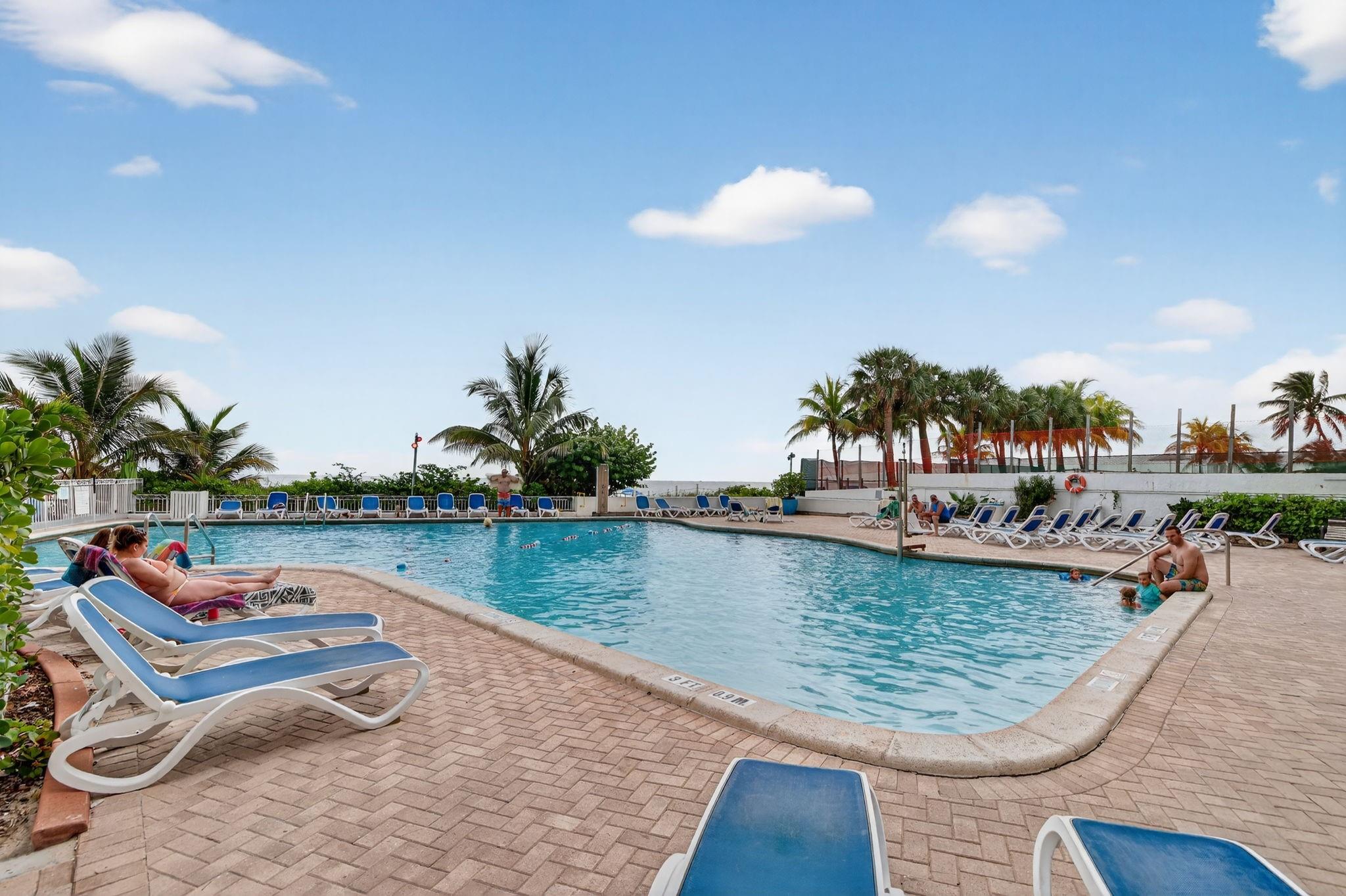 Ocean Manor - Residential