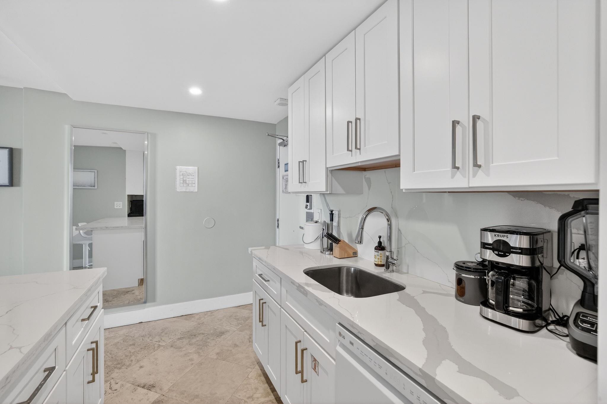 Ocean Manor - Residential