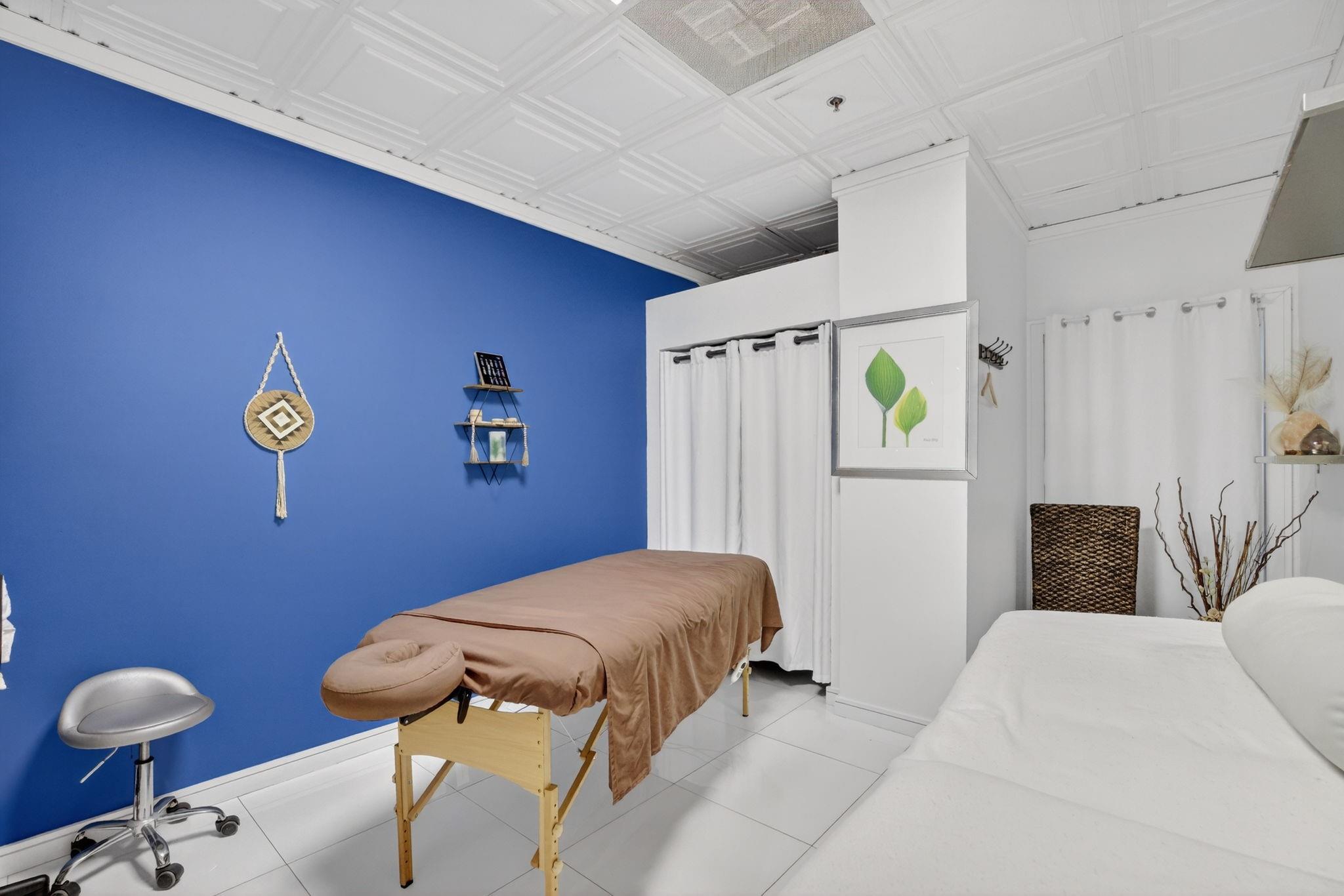 Ocean Manor - Residential