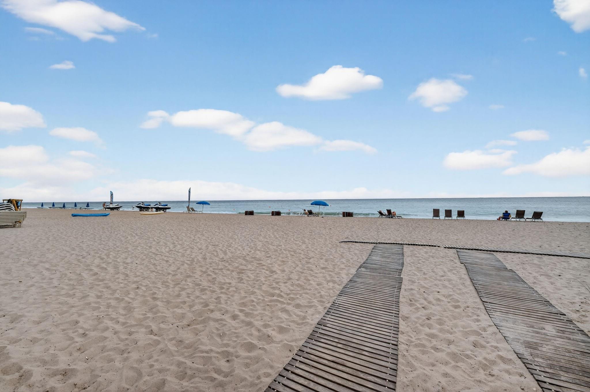 Ocean Manor - Residential