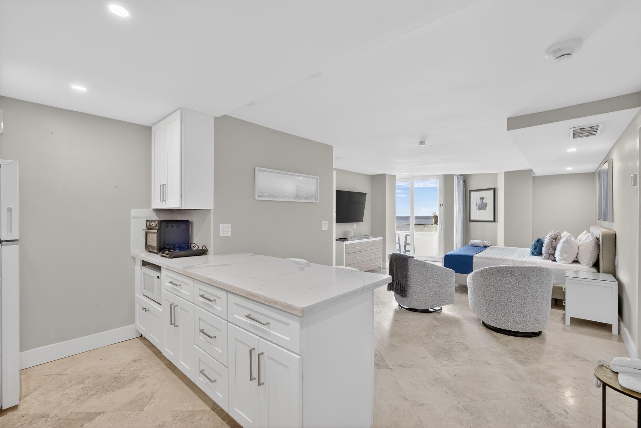 Ocean Manor - Residential