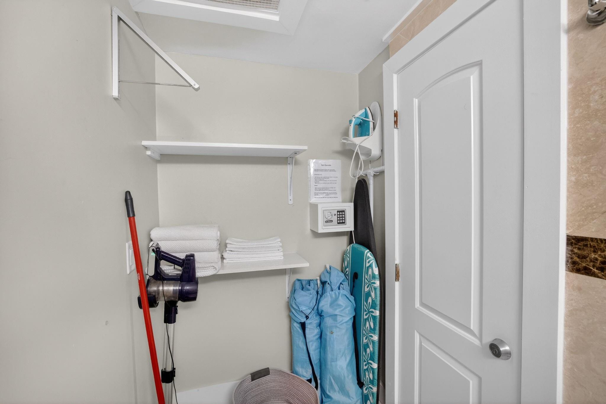 Ocean Manor - Residential