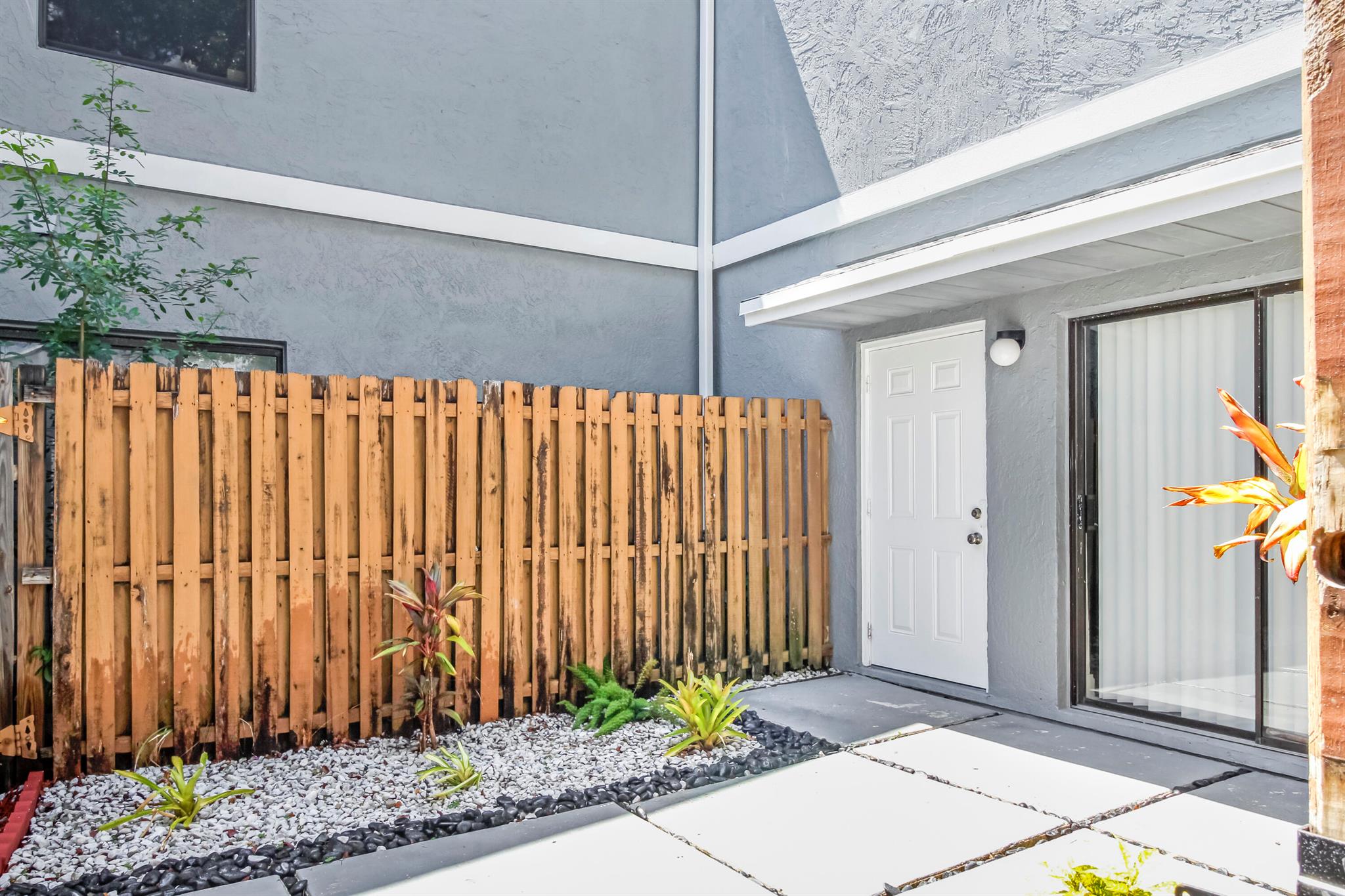 CROSSINGS OF BOYNTON BEAC - Residential Lease