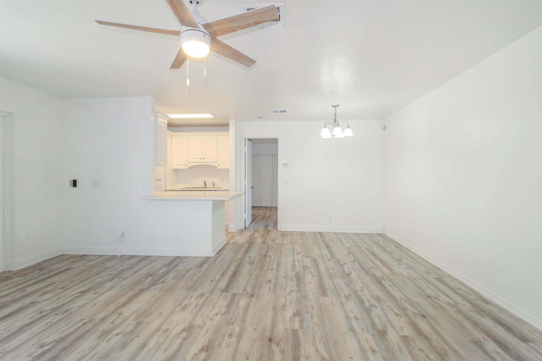 CROSSINGS OF BOYNTON BEAC - Residential Lease