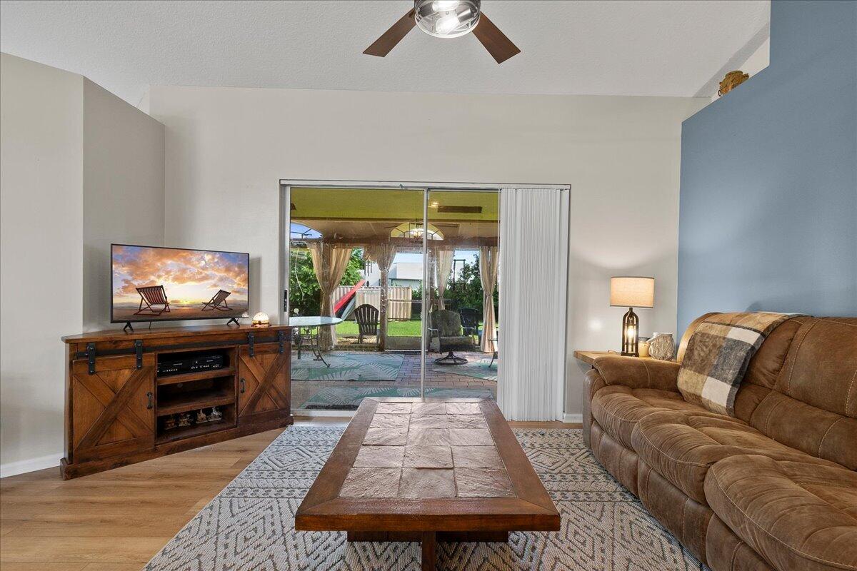 Properties 17713 32nd Lane N