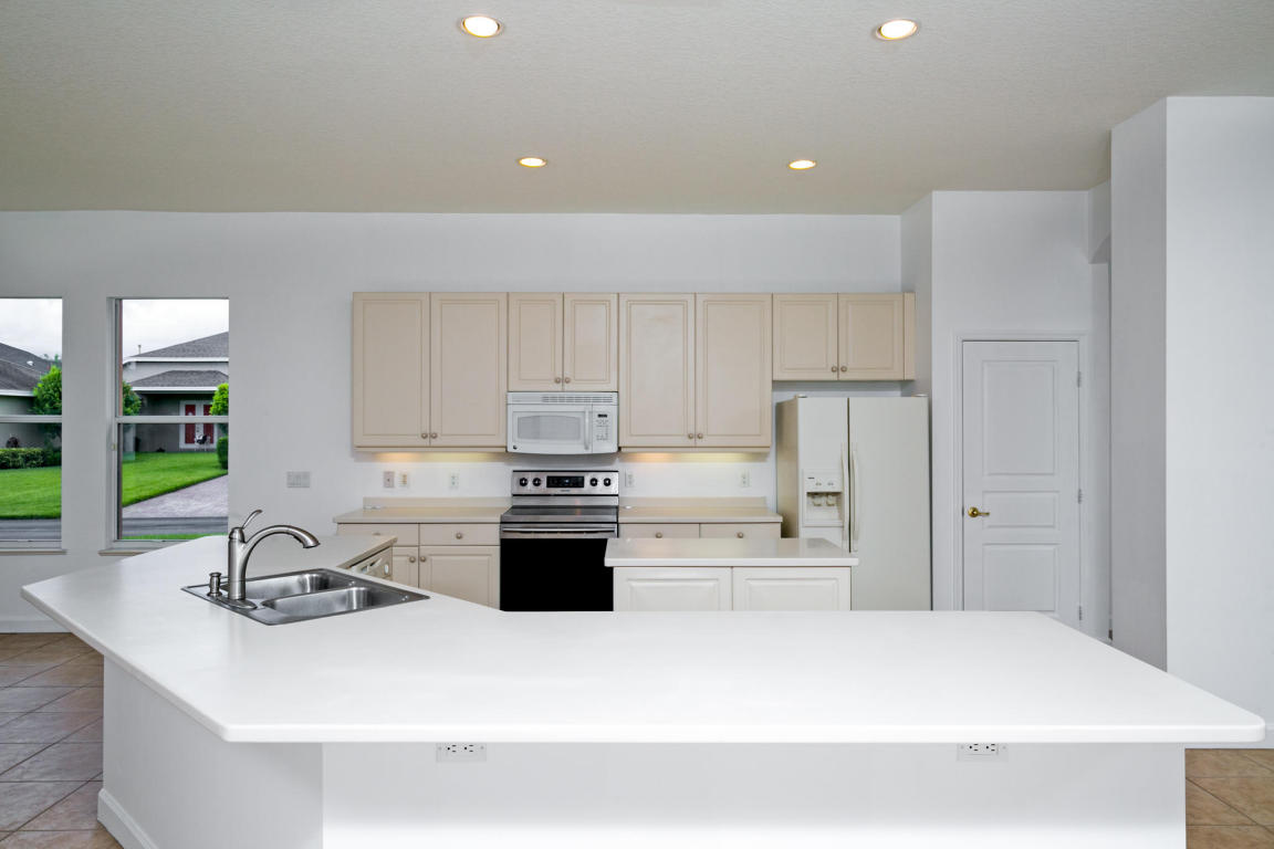 TRADITION PLAT NO 21 - Residential Lease