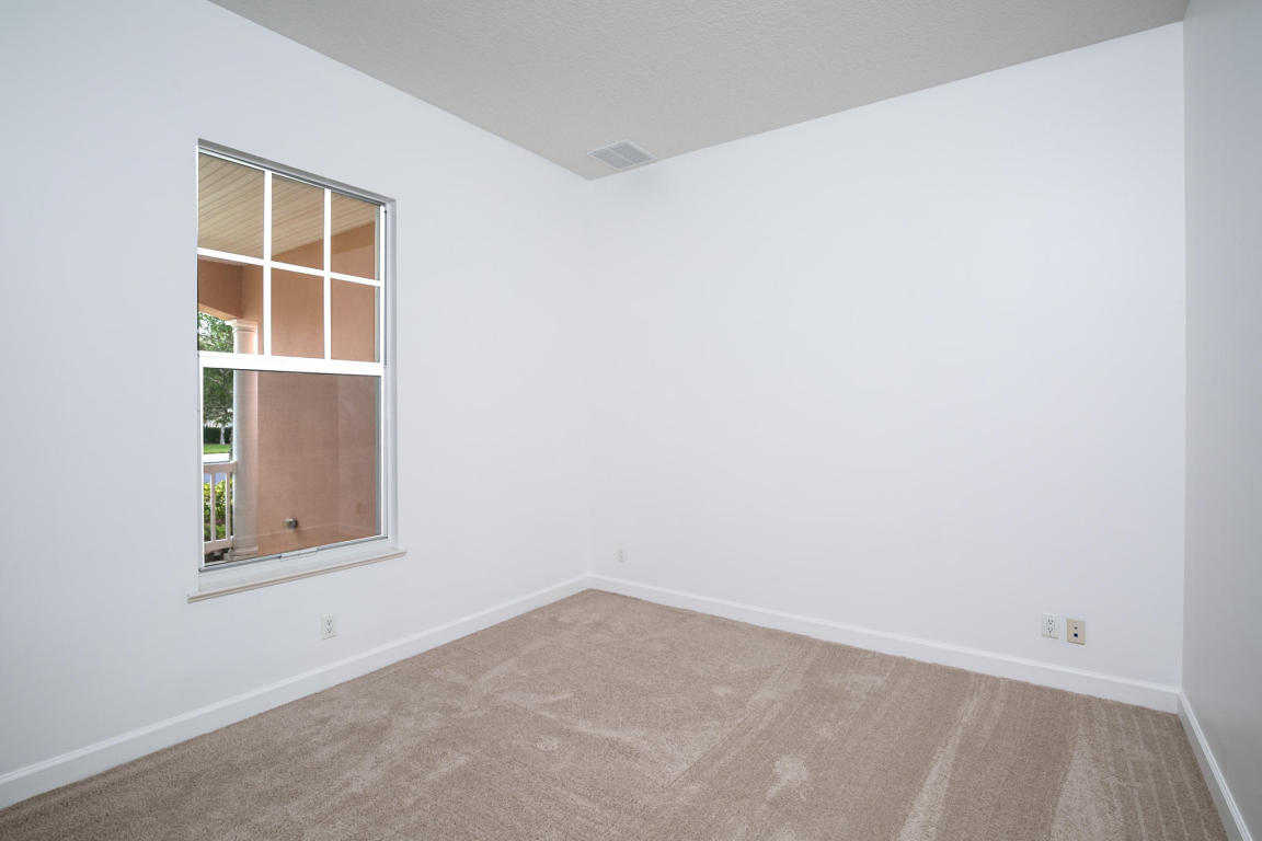 TRADITION PLAT NO 21 - Residential Lease