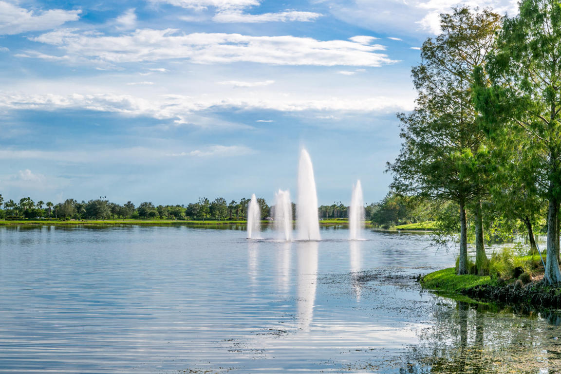 TRADITION PLAT NO 21 - Residential Lease