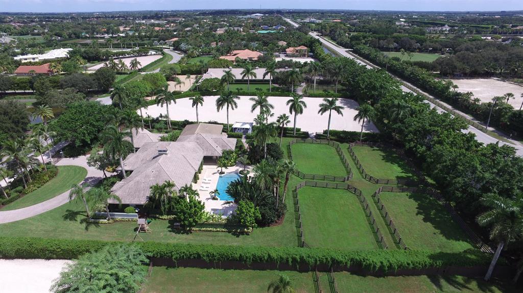 SADDLE TRAIL PARK OF WELLINGTON - Residential