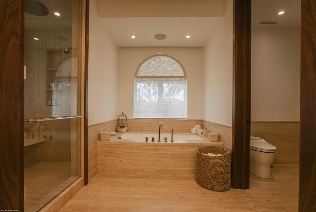 SADDLE TRAIL PARK OF WELLINGTON - Residential