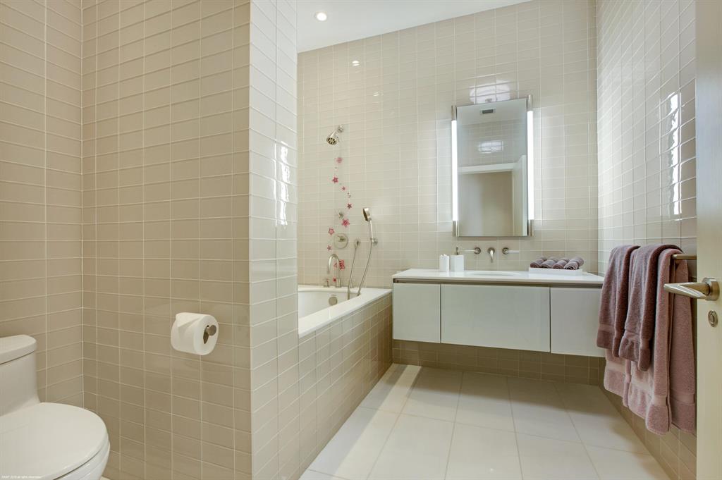 SADDLE TRAIL PARK OF WELLINGTON - Residential