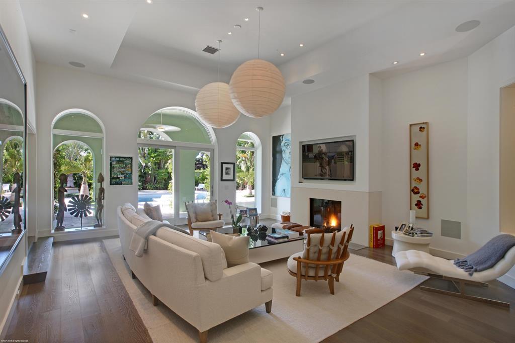 SADDLE TRAIL PARK OF WELLINGTON - Residential