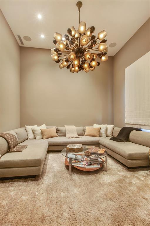 SADDLE TRAIL PARK OF WELLINGTON - Residential