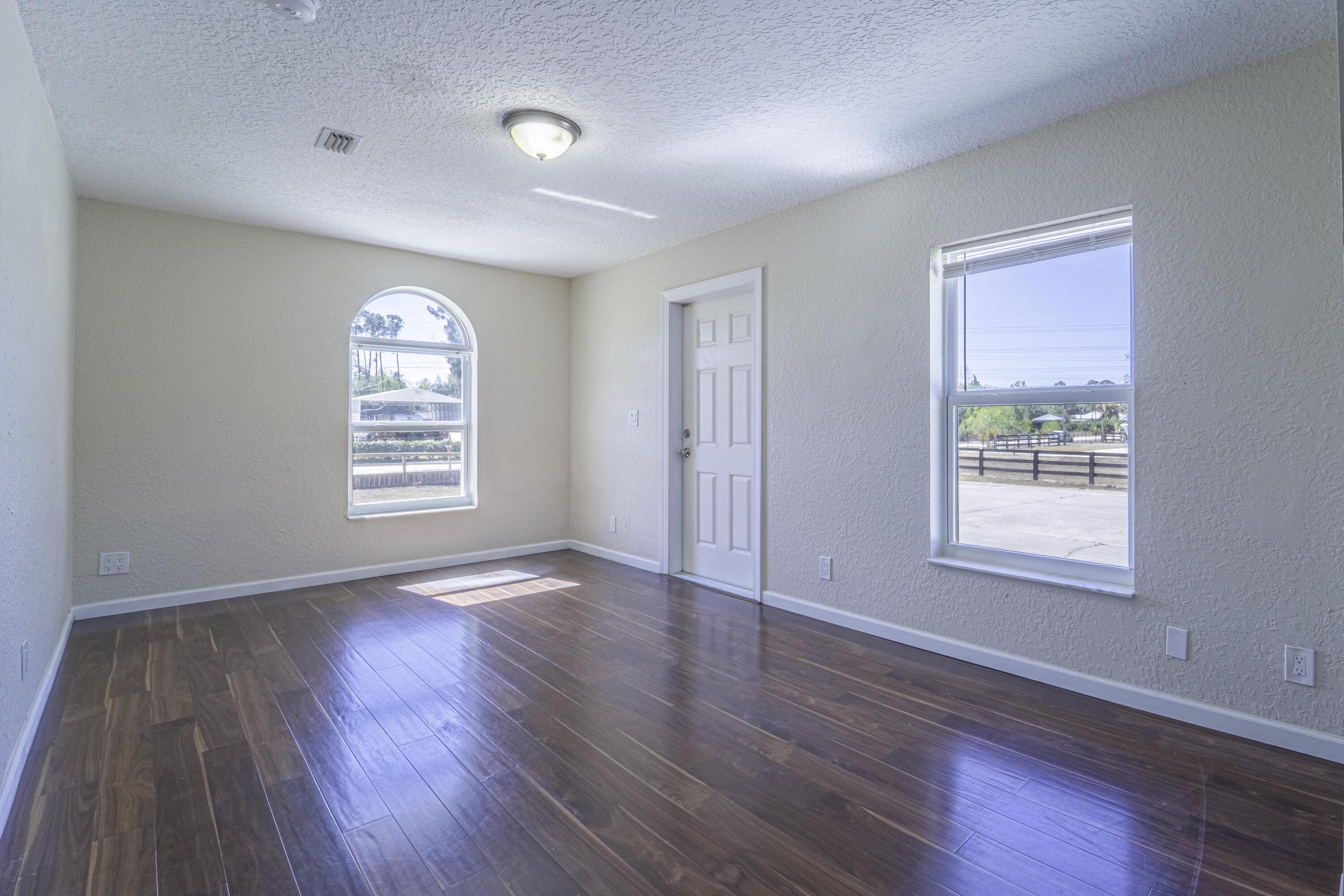 Acreage - Residential