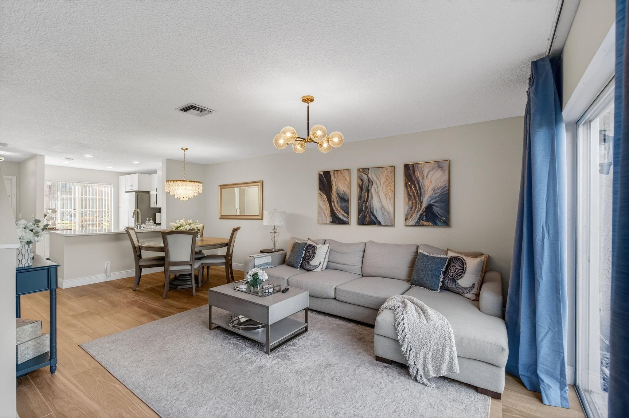 Santa Cruz - Residential