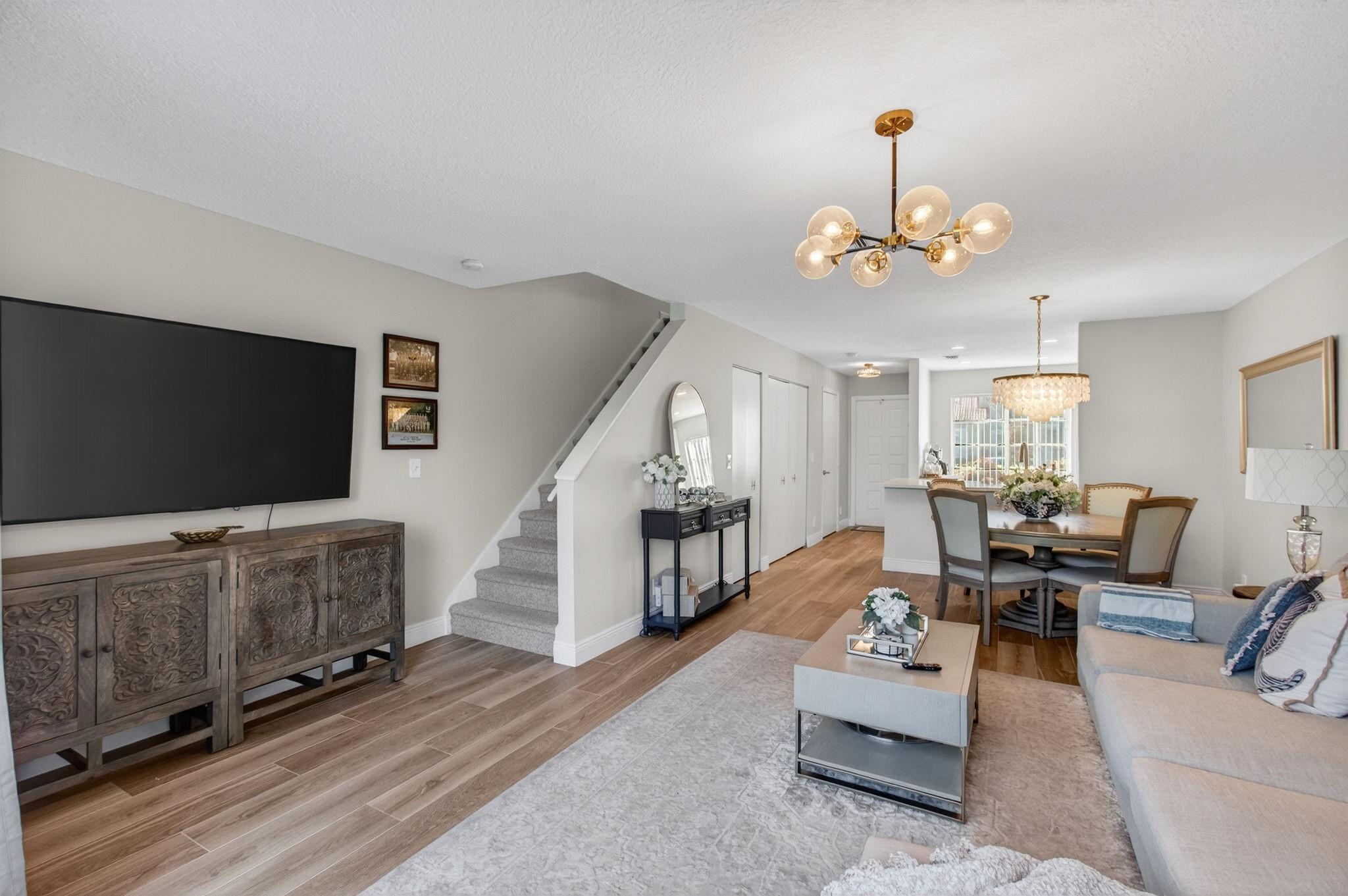 Santa Cruz - Residential