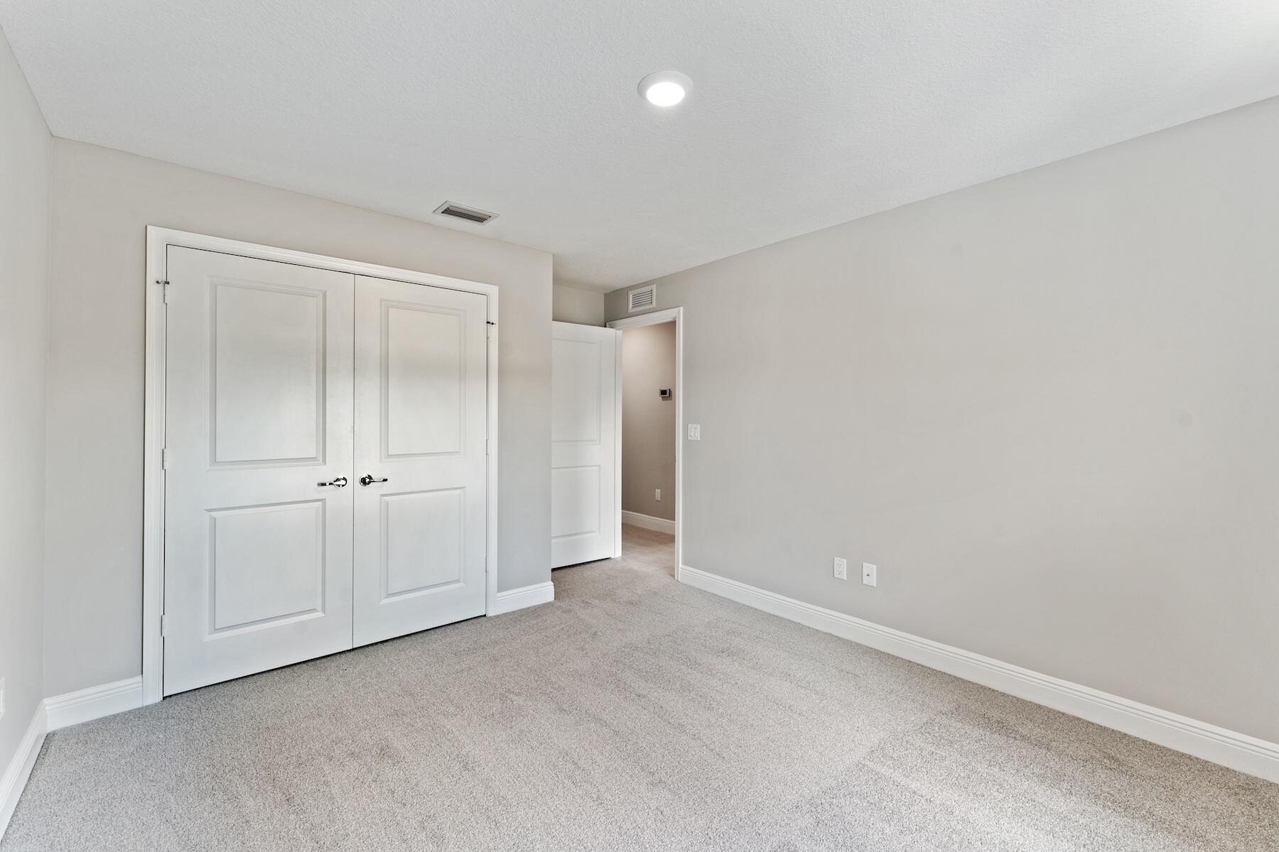 32-42-40~ TH PT OF ELY 21 - Residential