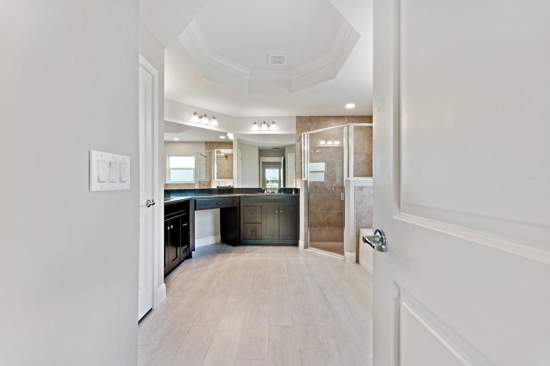 32-42-40~ TH PT OF ELY 21 - Residential