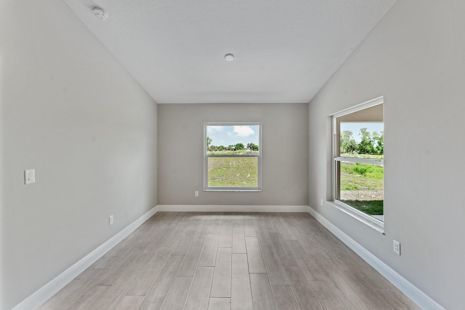 32-42-40~ TH PT OF ELY 21 - Residential