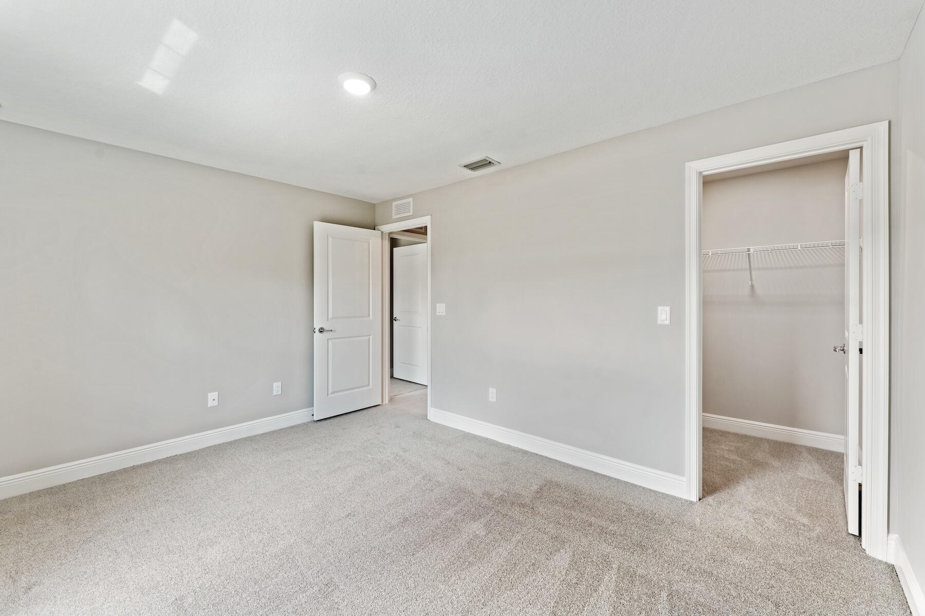 32-42-40~ TH PT OF ELY 21 - Residential