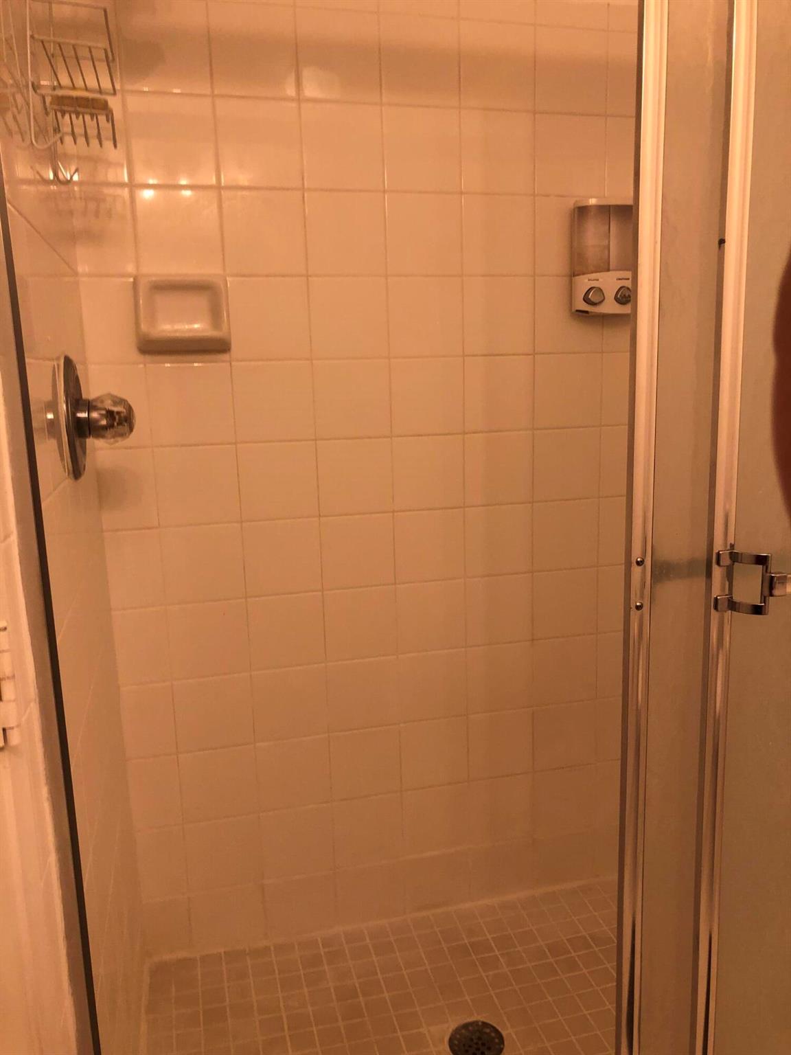 COURTYARDS AT DAVIE - Residential