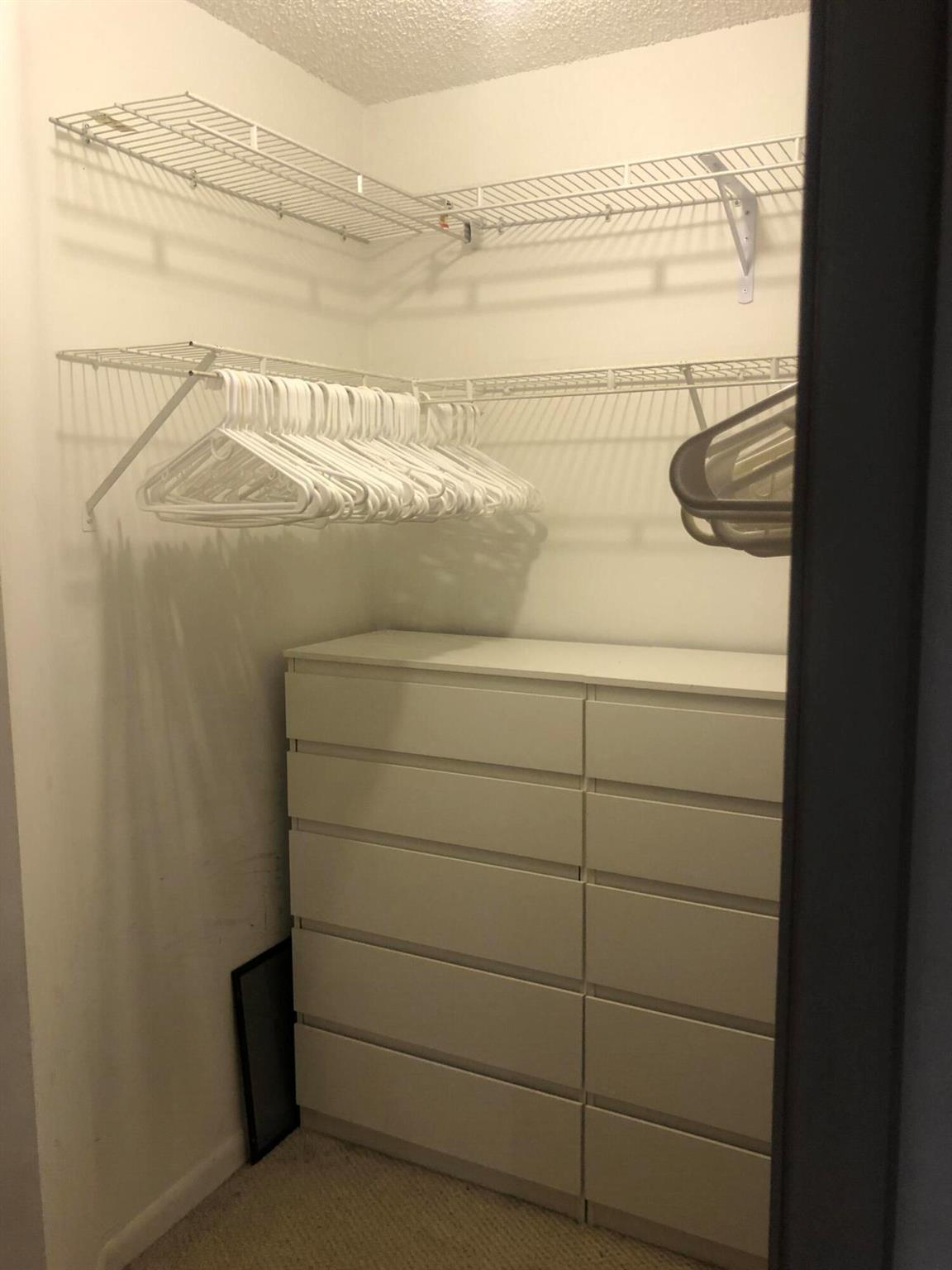 COURTYARDS AT DAVIE - Residential