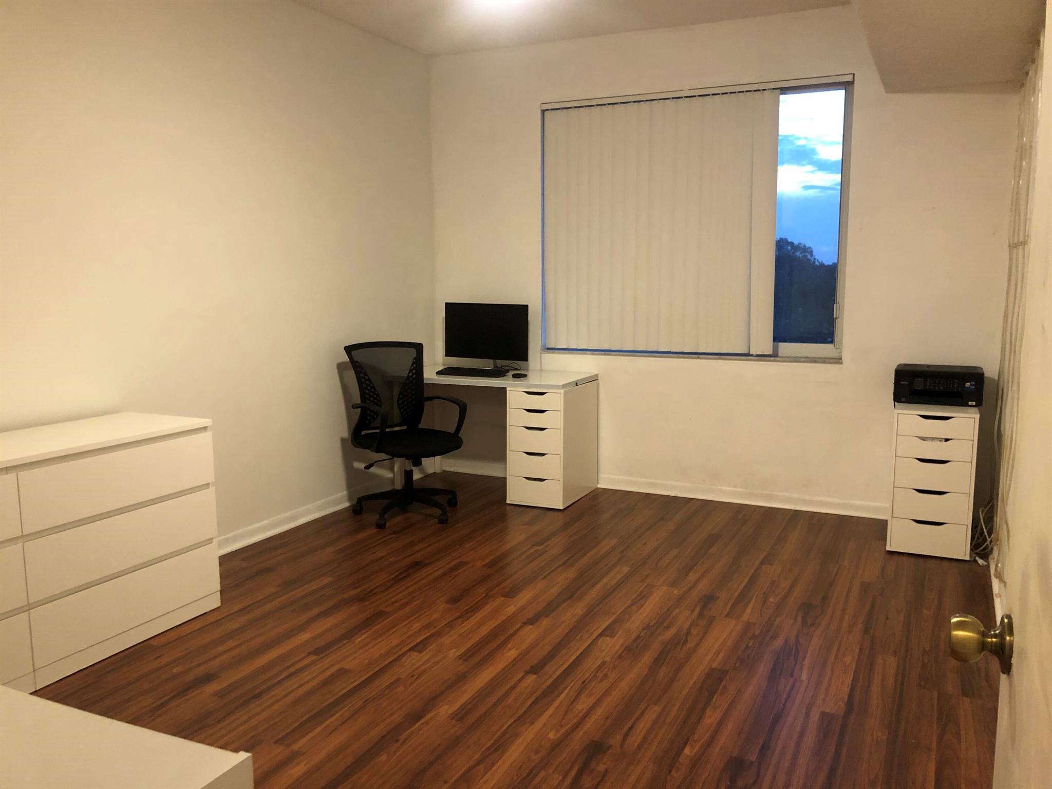 COURTYARDS AT DAVIE - Residential