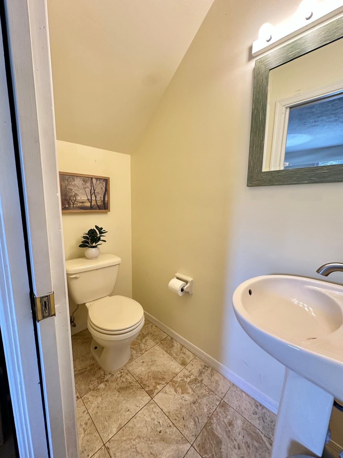 INDIAN RIVER LANDING - Residential Lease