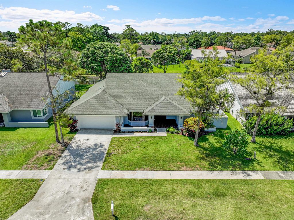 Photo of 14544 Autumn Avenue, Wellington, FL 33414 (MLS # R11098196)
