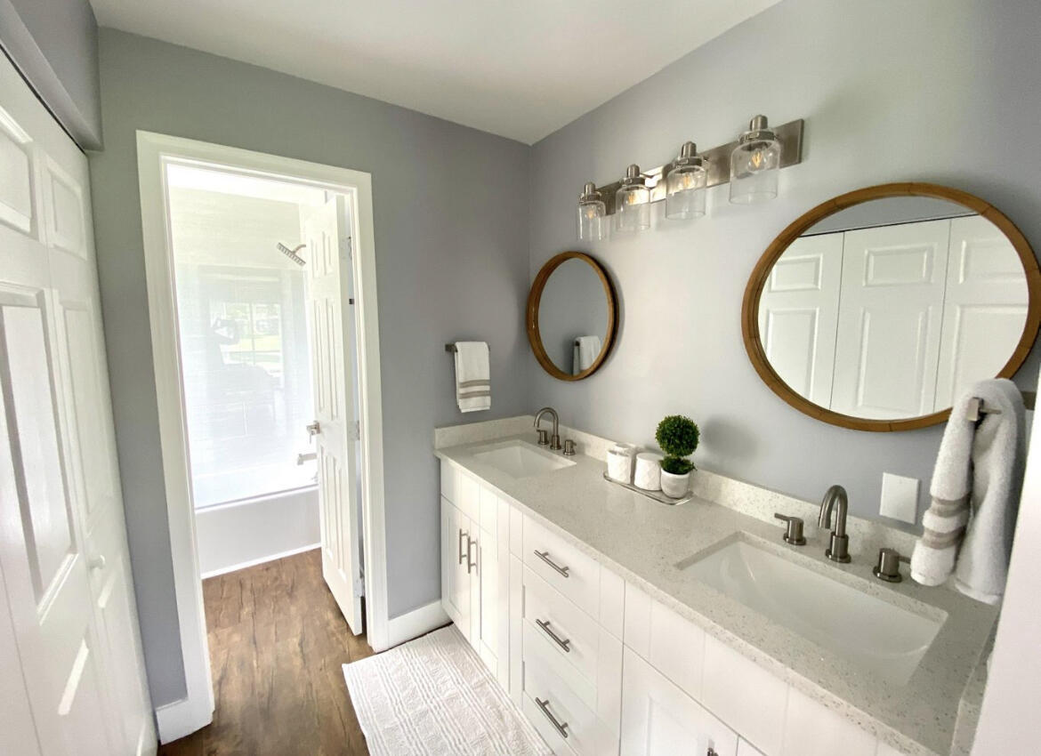 SHEFFIELD WOODS AT WELLINGTON CONDO - Residential Lease