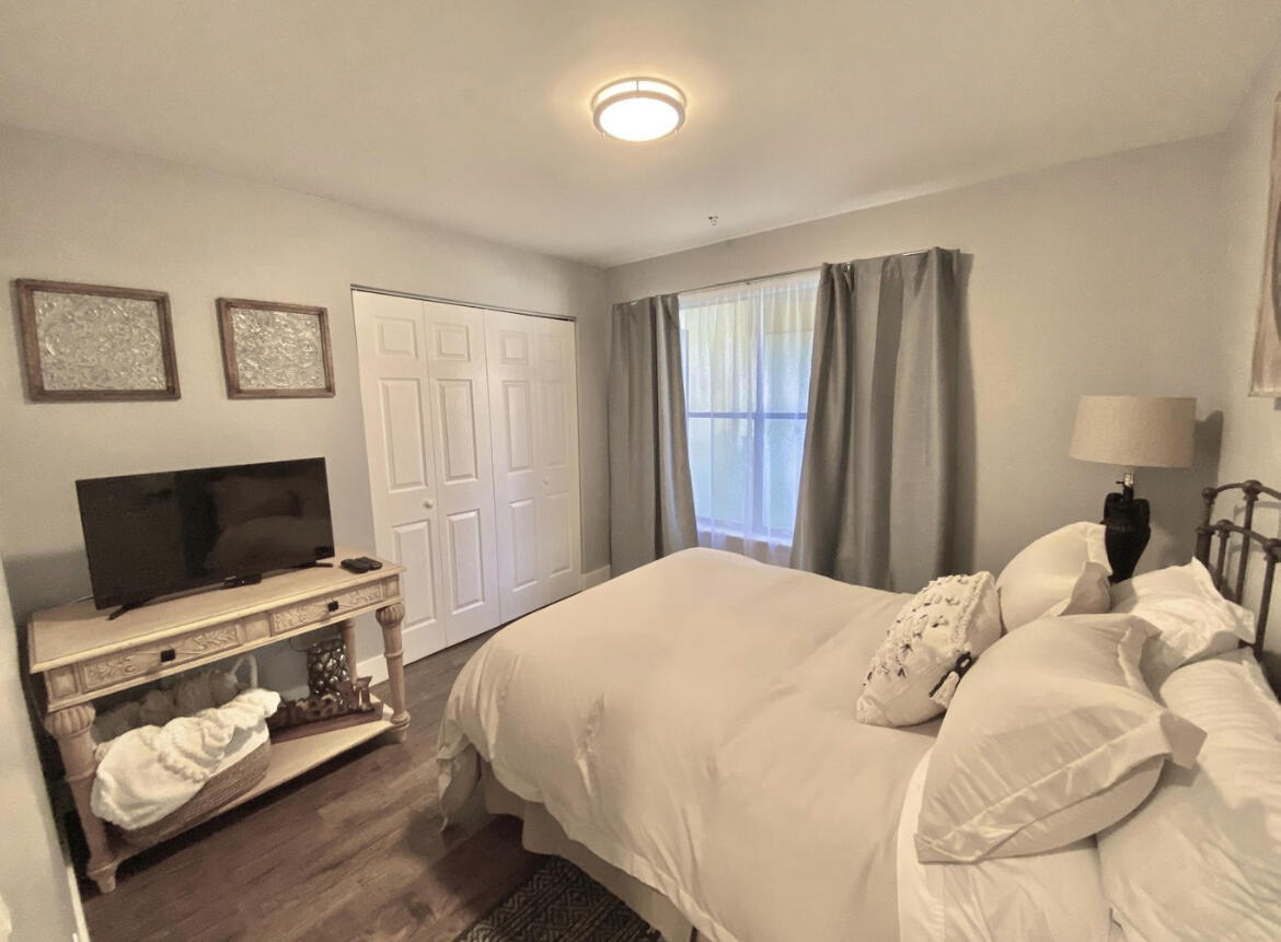 SHEFFIELD WOODS AT WELLINGTON CONDO - Residential Lease