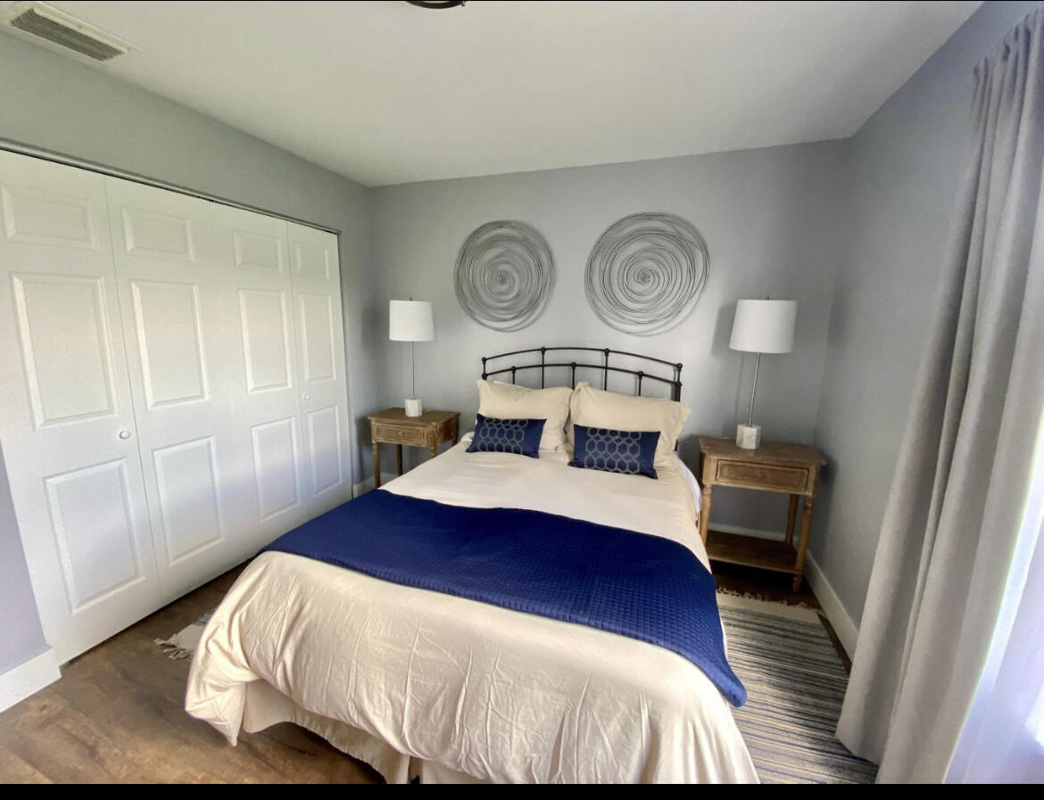SHEFFIELD WOODS AT WELLINGTON CONDO - Residential Lease