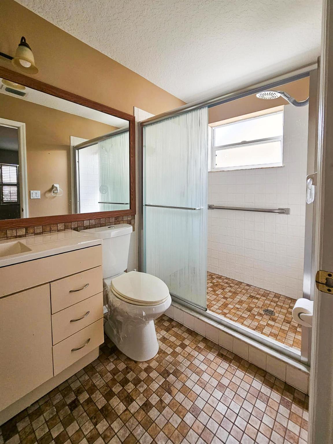 KINGS ISLE PHASE 1 - Residential