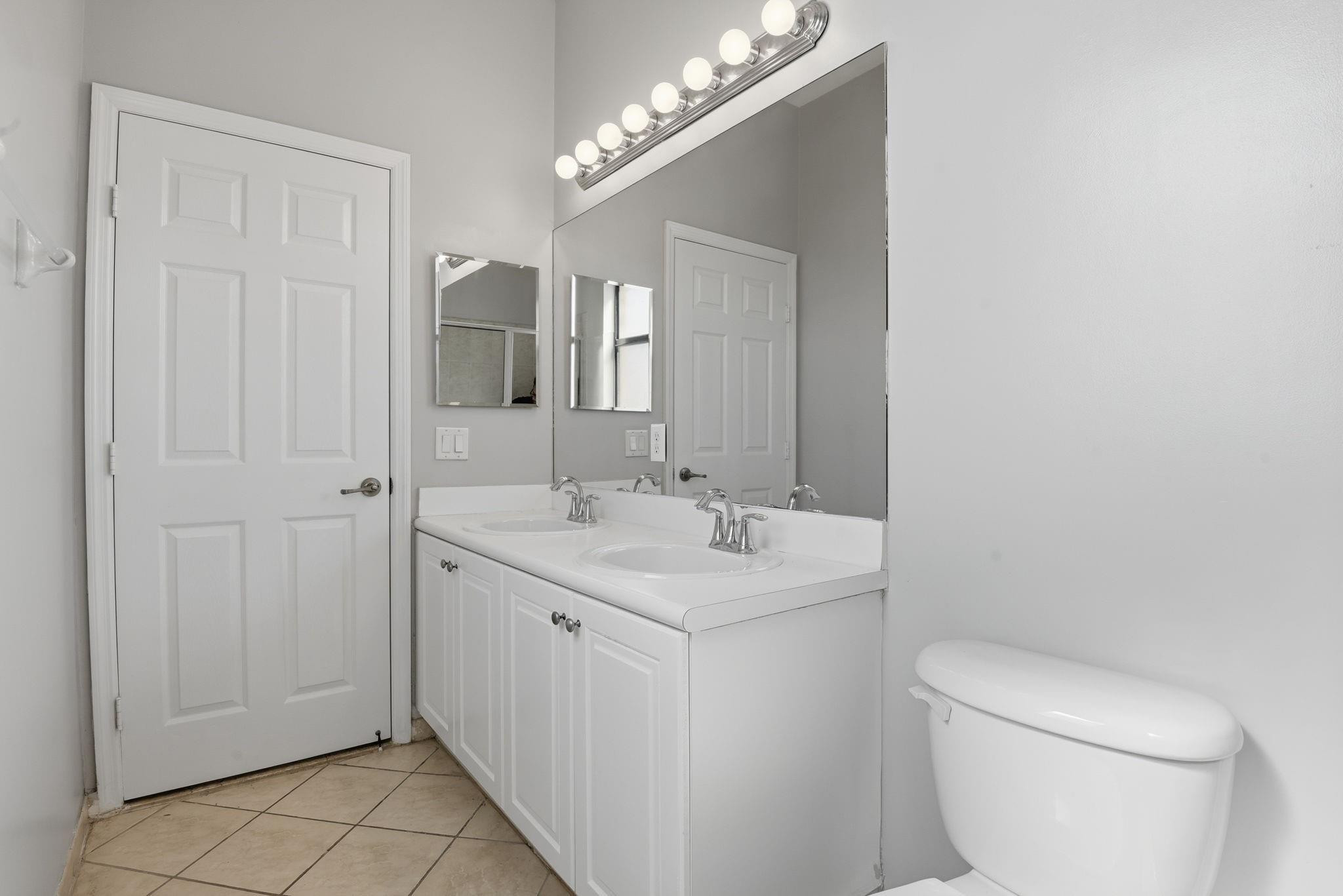 Baywinds Of Galapagos - Residential