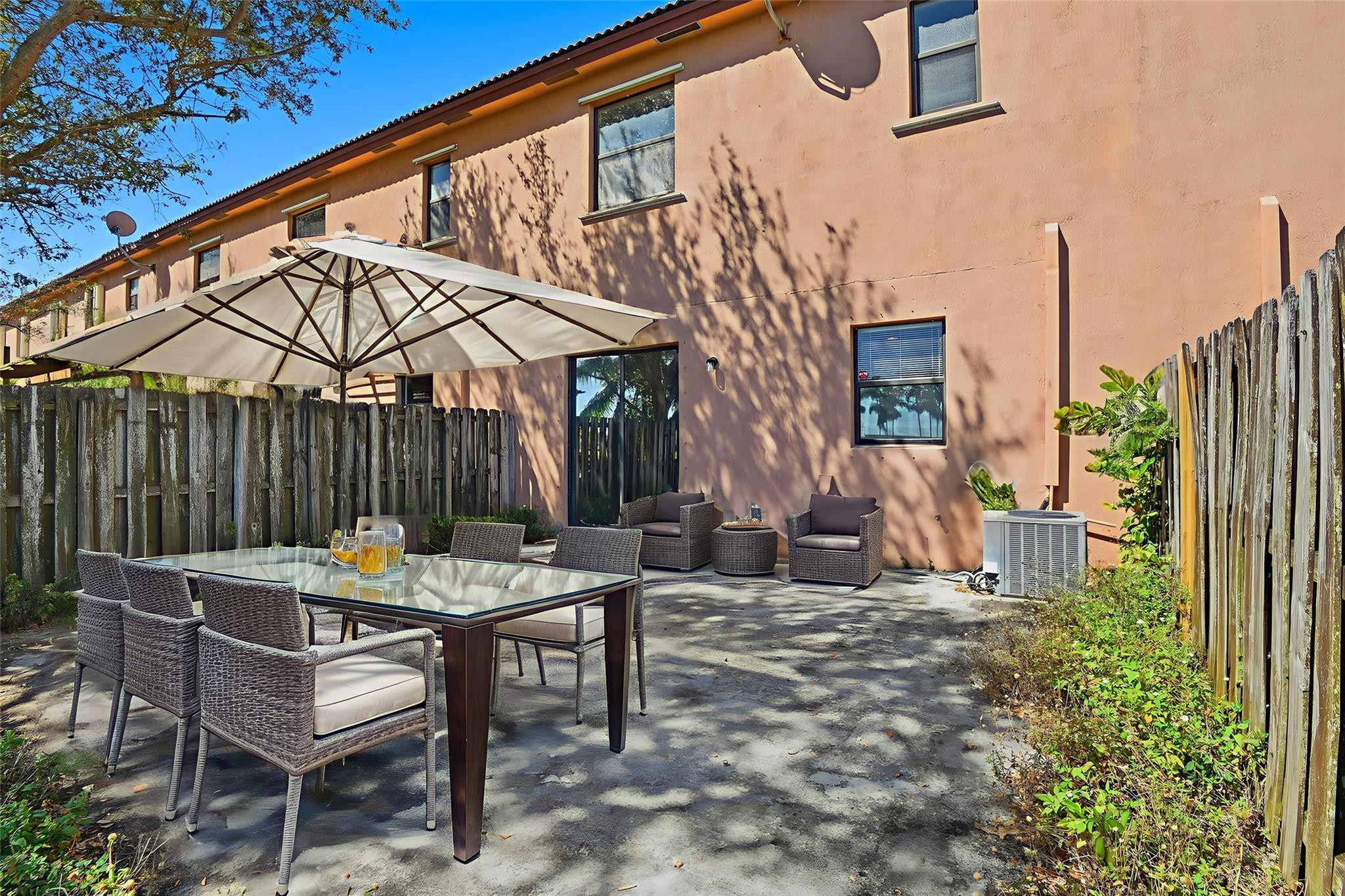 457 SE 37th Place 457