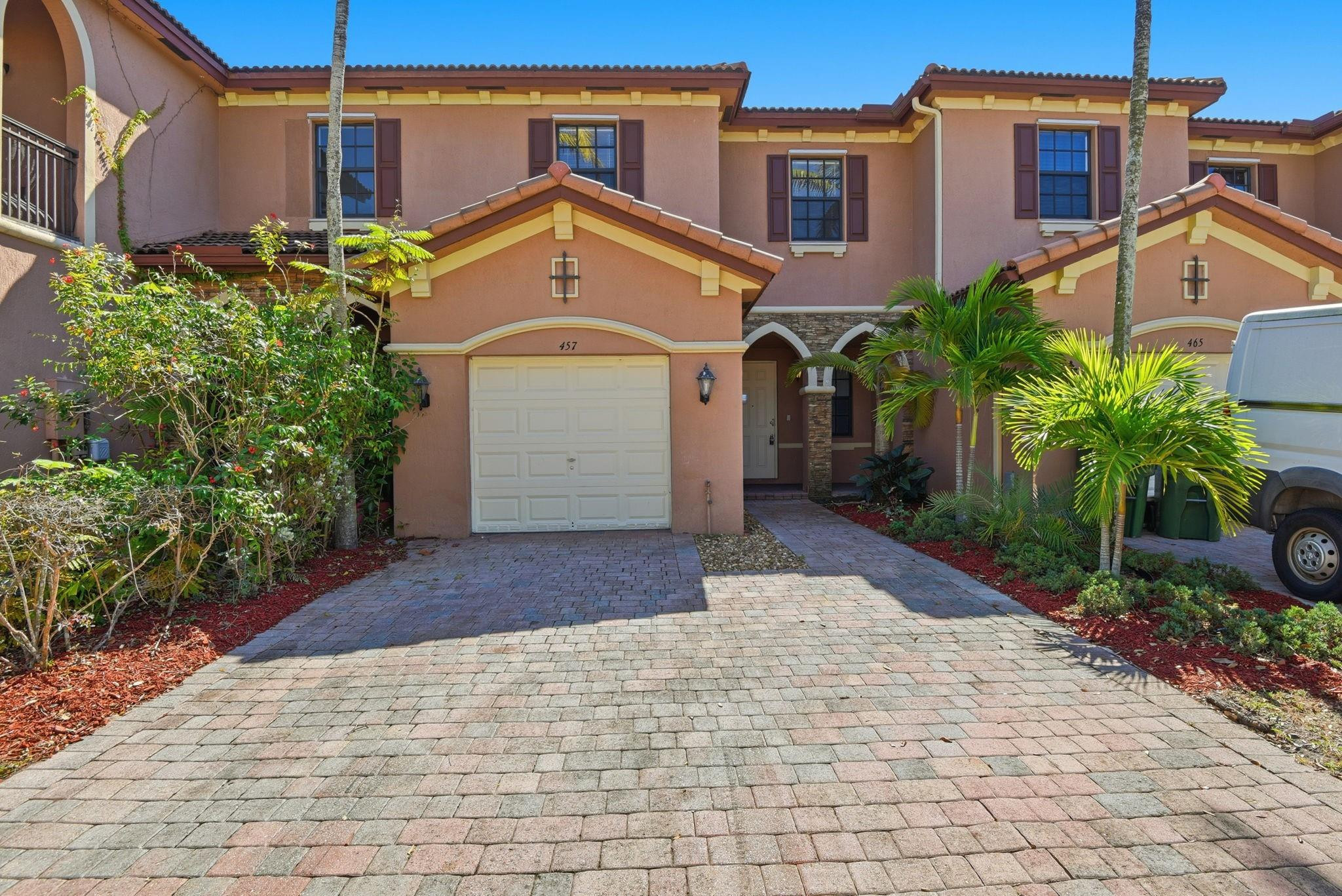 Baywinds Of Galapagos - Residential