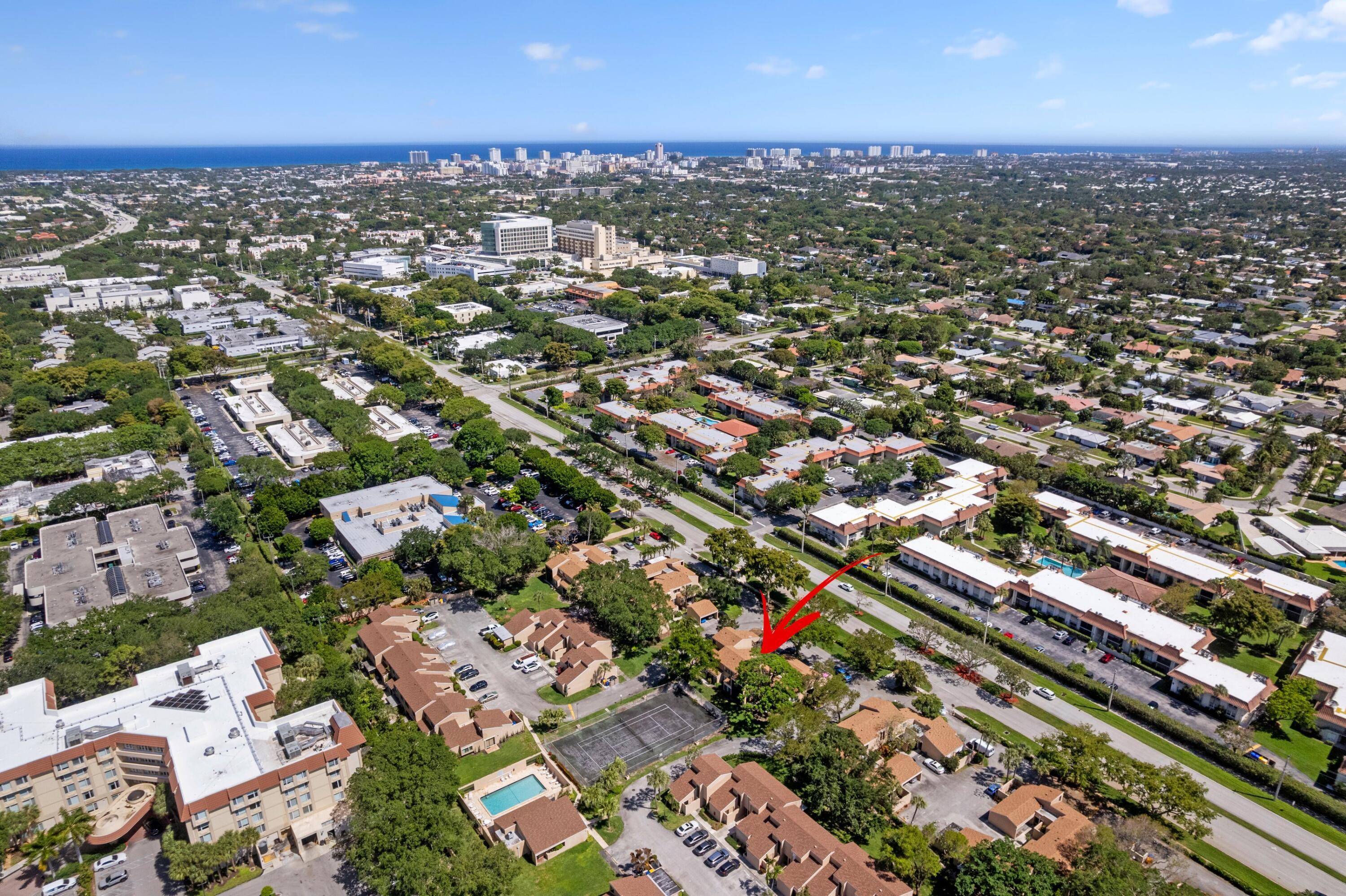 BOCA VILLAGE PH I CONDO - Residential