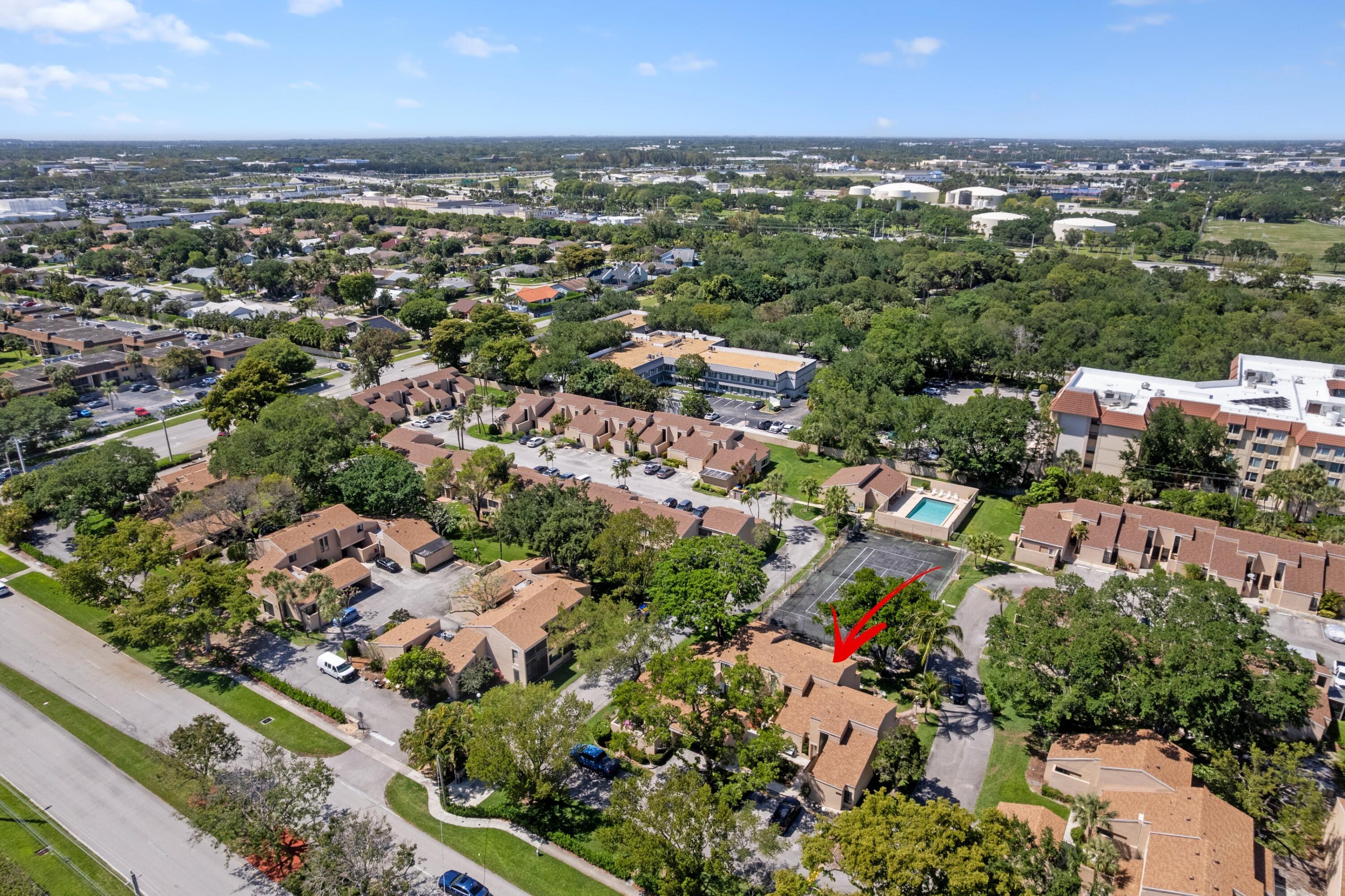 BOCA VILLAGE PH I CONDO - Residential