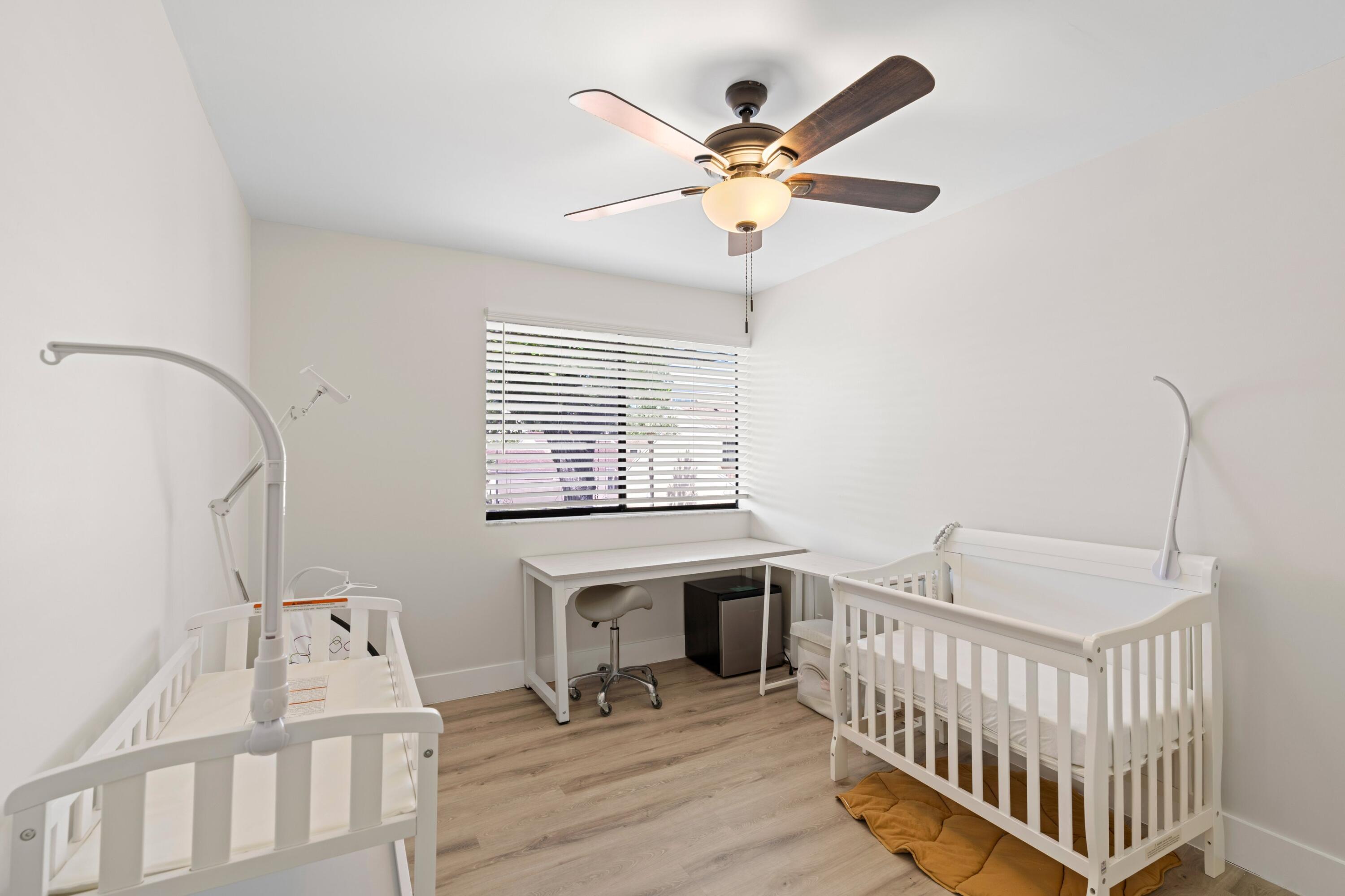 BOCA VILLAGE PH I CONDO - Residential