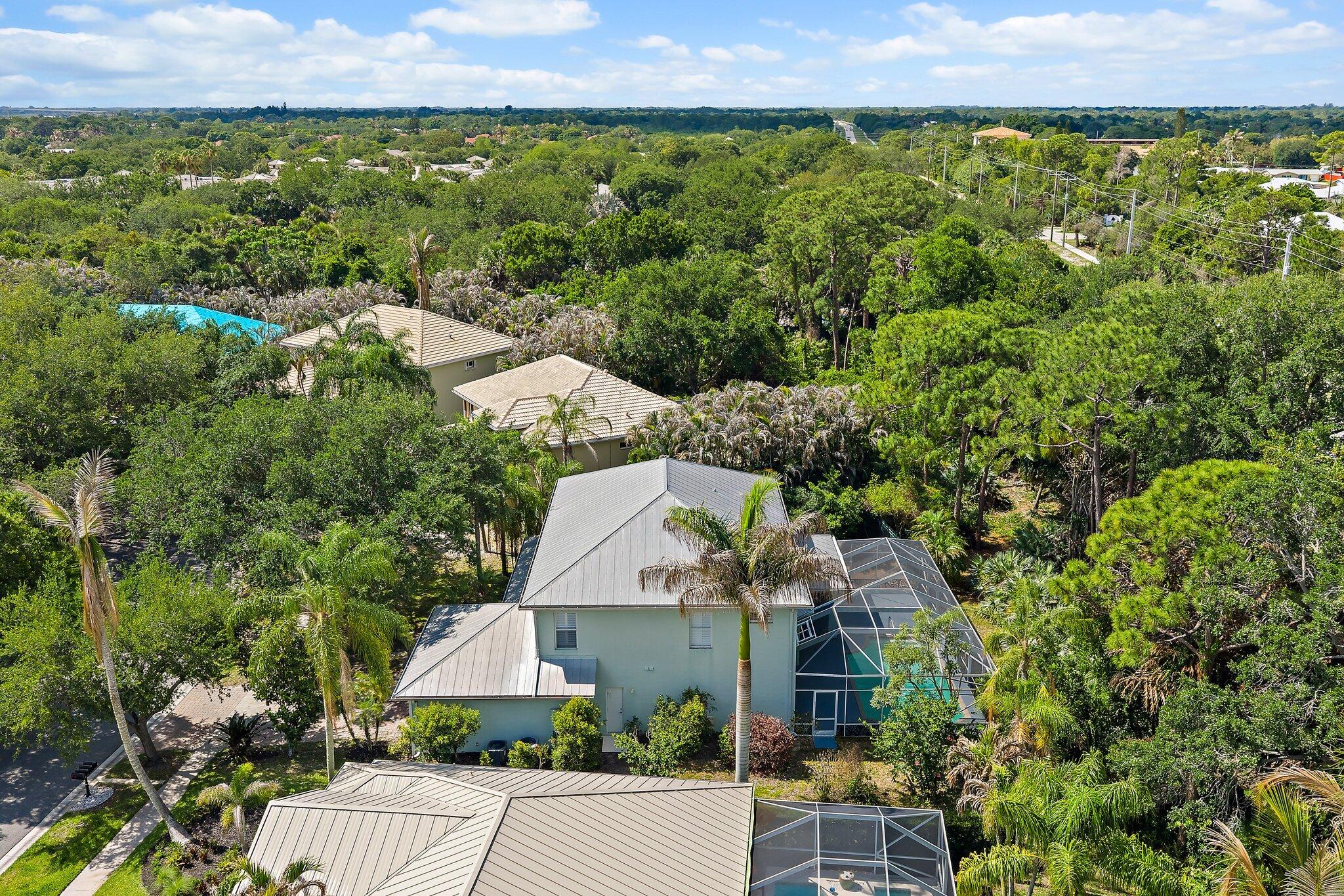 HARBOUR POINTE - Residential