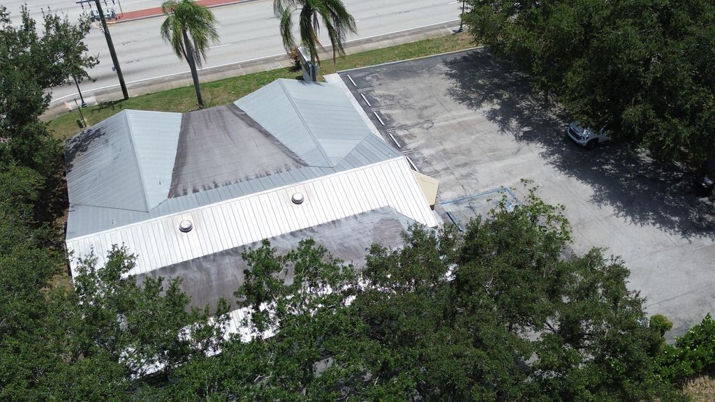 Photo of 1399 SE Port Saint Lucie Boulevard, Port Saint Lucie, FL 34952 (MLS # R11104094)