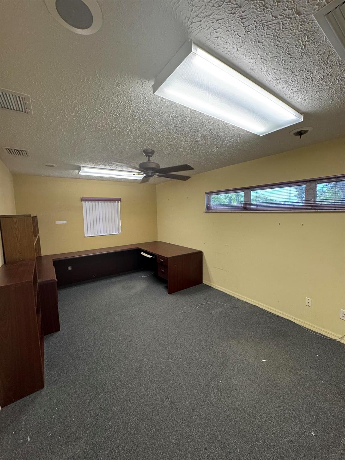 SOUTH PORT ST LUCIE-UNIT - Commercial Lease