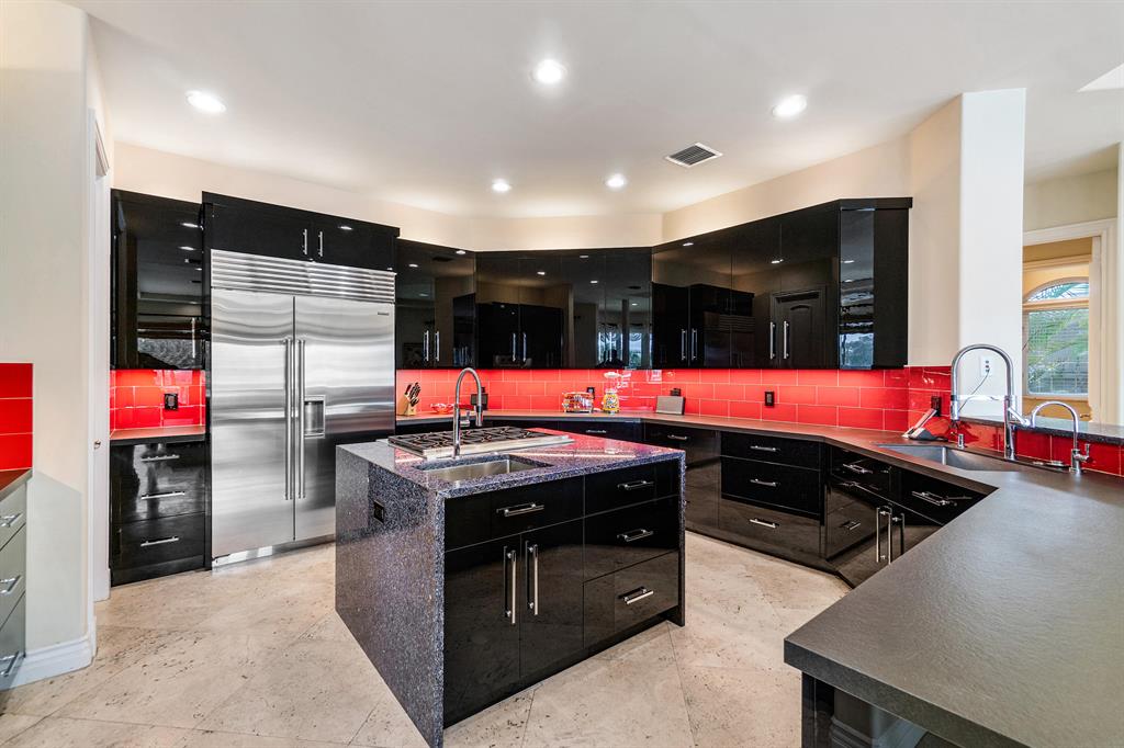 CARIBBEAN KEYS - Residential