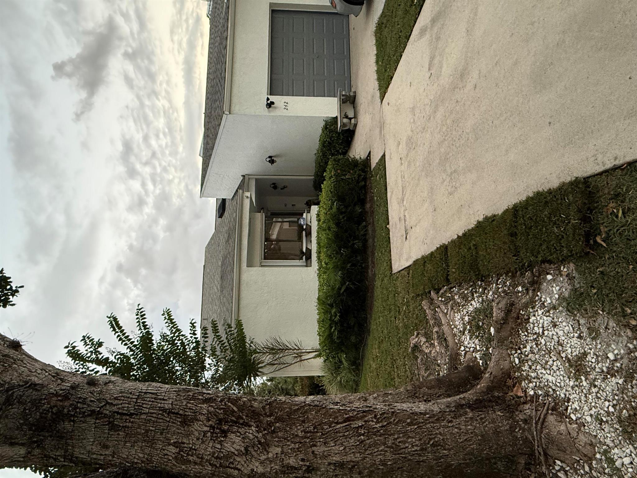 FAIRWAY VILLAS AT ROYAL P - Residential